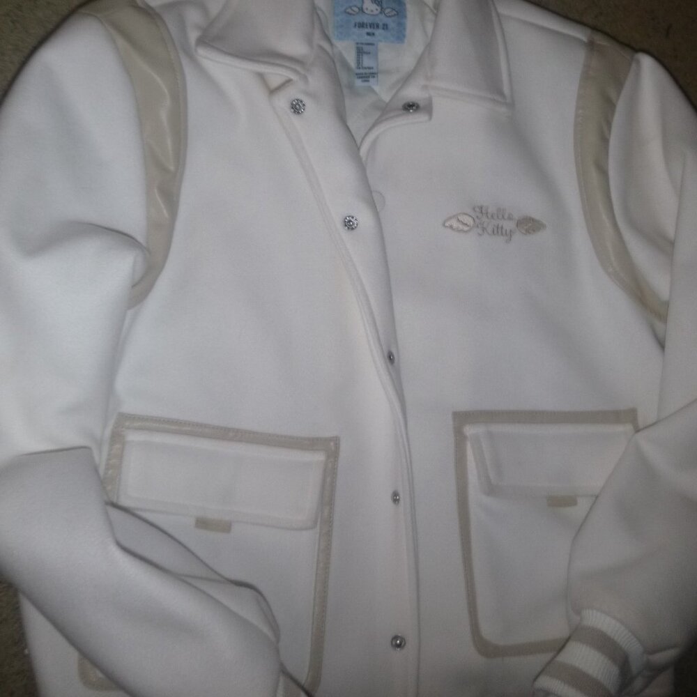 Hello Kitty varsity bomber jacket size L NWT - Picture 5 of 13